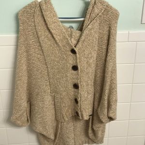 Poncho/Sweater perfect for fall/winter!
